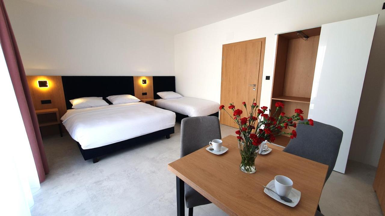 Hotel Bursztynowa Rosa Łeba Zewnętrze zdjęcie