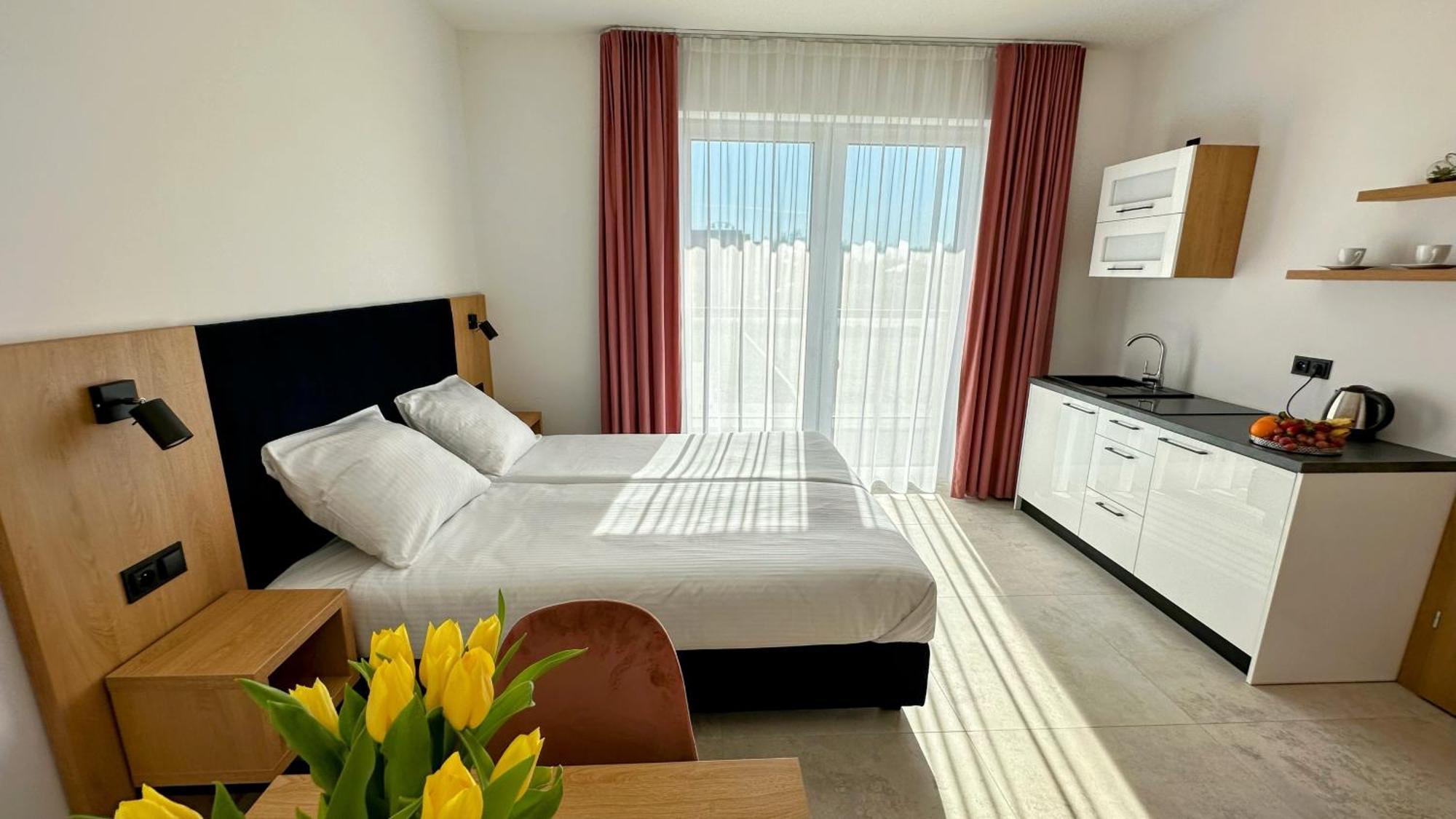 Hotel Bursztynowa Rosa Łeba Zewnętrze zdjęcie